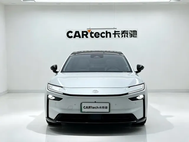 Toyota BoZhi 7 — Фото автомобиля 2