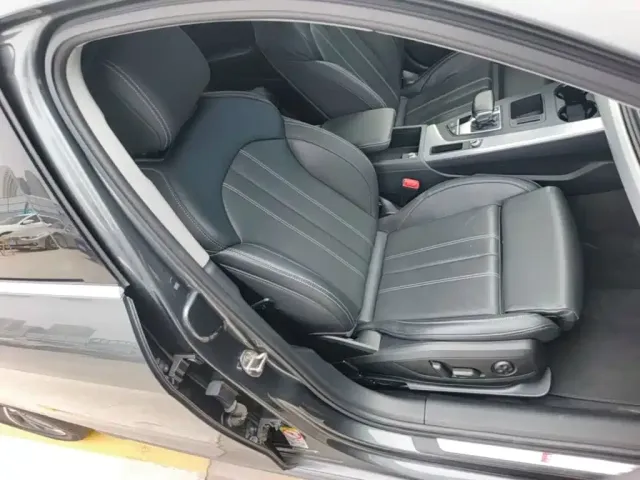 Audi A4L — Фото автомобиля 24