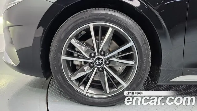 Hyundai Grandeur Grandeur (New) — Фото автомобиля 5