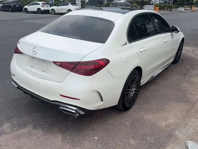 Mercedes-Benz C-Class — Фото автомобиля 7