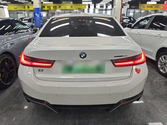 BMW BMW i3 2022 eDrive 35 L — Фото автомобиля 5