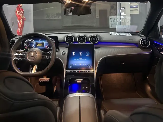 Mercedes-Benz C-Class — Фото автомобиля 19