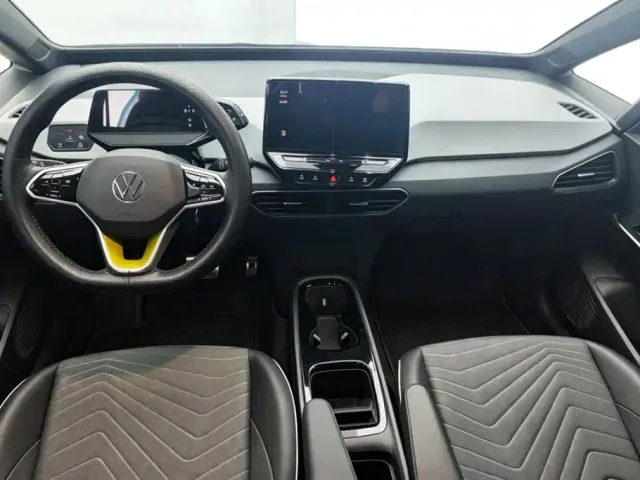Volkswagen ID.3 — Фото автомобиля 12