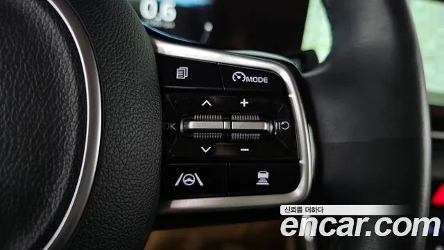 Kia Canival Carnival 4 поколение Бензин 7 мест Noblesse — Фото автомобиля 17