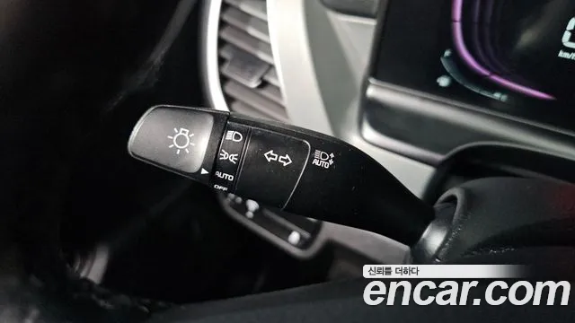 Kia Seltos — Фото автомобиля 28
