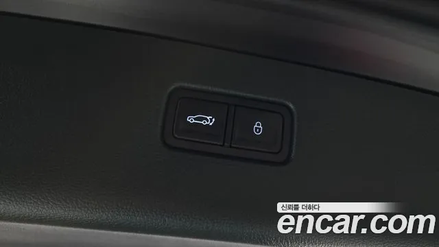 Genesis GV80 — Фото автомобиля 24