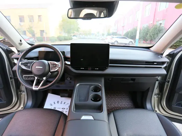 Haval H6 — Фото автомобиля 10