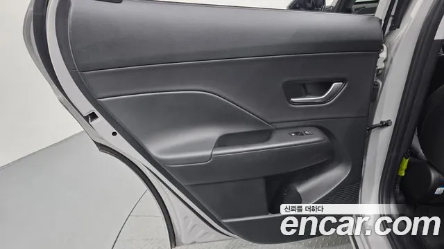 Hyundai Kona SX2 — Фото автомобиля 14