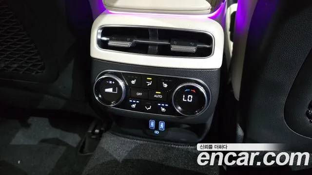 Genesis GV70 2.5T Бензин AWD — Фото автомобиля 19
