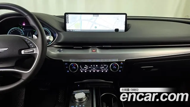 Genesis G80 Electrified G80 (RG3) — Фото автомобиля 12