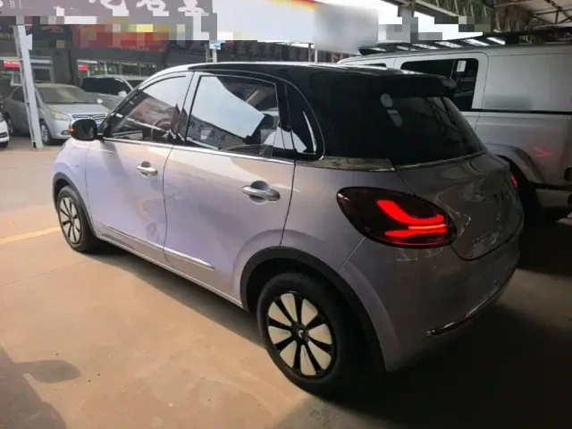 Wuling Bingo — Фото автомобиля 4