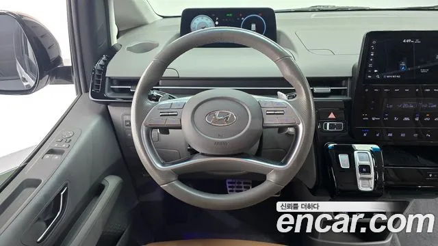 Hyundai Staria Staria — Фото автомобиля 11