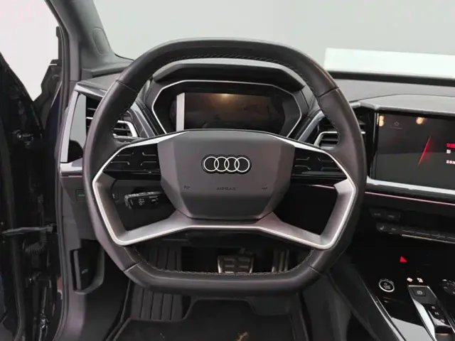 Audi Q4 e-tron — Фото автомобиля 15