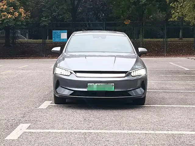 BYD Qin PLUS — Фото автомобиля 2