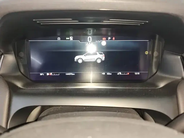 Land Rover Discovery Sport — Фото автомобиля 11