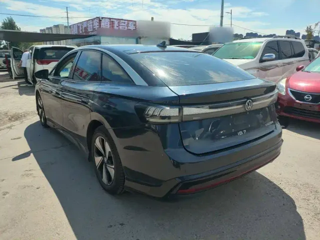 Volkswagen ID.7 Vizzion — Фото автомобиля 4