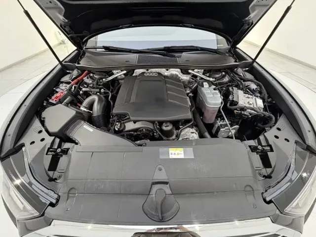 Audi Audi A6L 2022 45 TFSI Premium Dynamic — Фото автомобиля 12