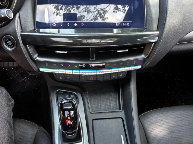 Cadillac CT5 — Фото автомобиля 12