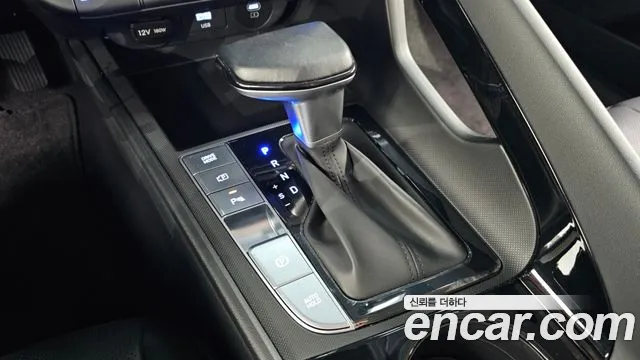Hyundai Avante CN7 — Фото автомобиля 8