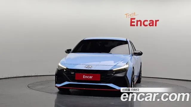 Hyundai AVANTE — Фото автомобиля 3