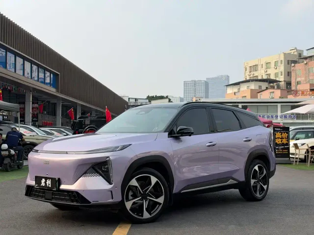 Фотография автомобиля — Geely Galaxy L7