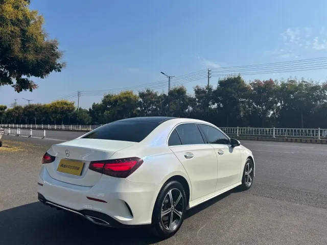 Mercedes-Benz A-Class — Фото автомобиля 5