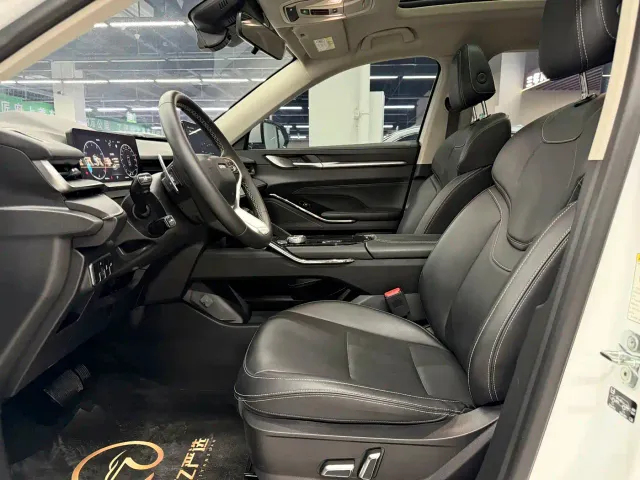 Haval H6 — Фото автомобиля 16