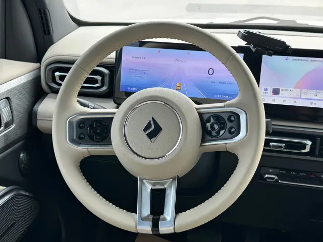 Baojun Yep — Фото автомобиля 15