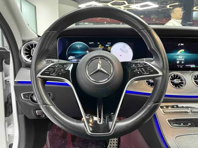 Mercedes-Benz CLS-Class — Фото автомобиля 9