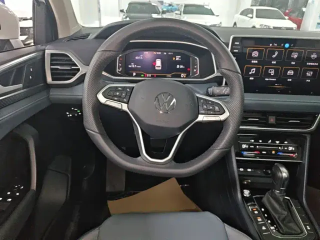 Volkswagen Tharu — Фото автомобиля 10
