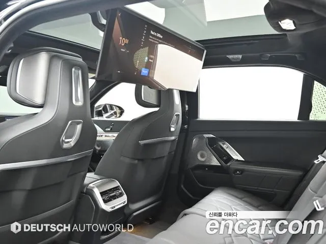 BMW 7-Series 7 серия (G70) — Фото автомобиля 18
