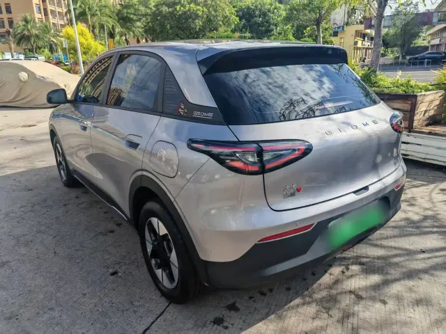 Geely Starry Wish — Фото автомобиля 5