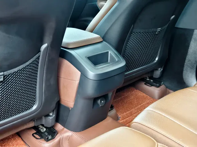 Volvo XC90 — Фото автомобиля 16