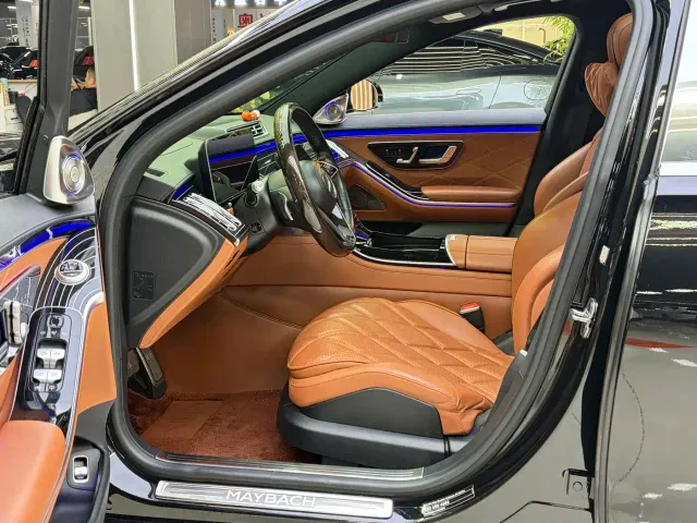 Mercedes-Benz Maybach S-Class — Фото автомобиля 12