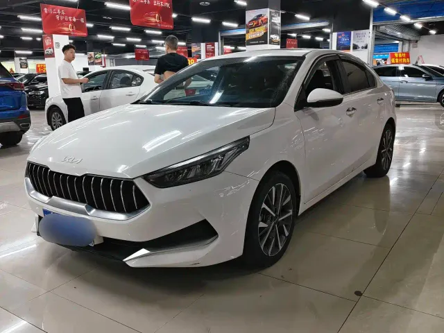 Фотография автомобиля — Kia K3