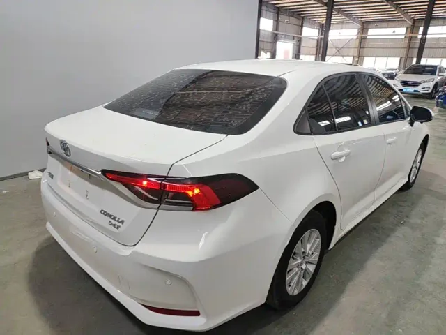 Toyota Corolla — Фото автомобиля 6