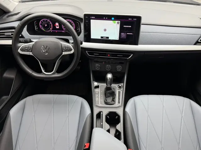 Volkswagen Lavida — Фото автомобиля 15