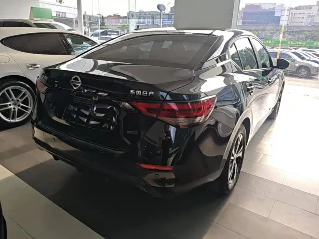Nissan Sylphy — Фото автомобиля 6