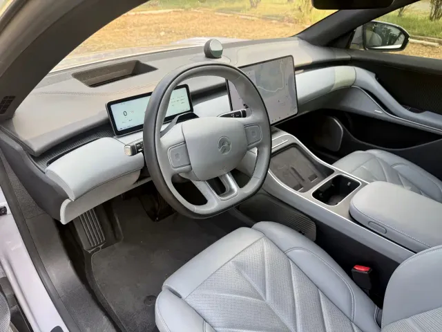 Nio ET5 Touring — Фото автомобиля 9