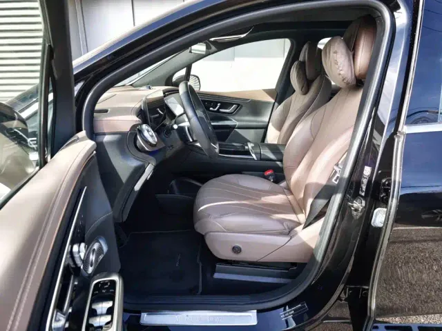 Mercedes-Benz EQE SUV — Фото автомобиля 7
