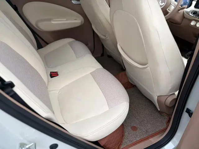Wuling Hongguang Mini EV — Фото автомобиля 13
