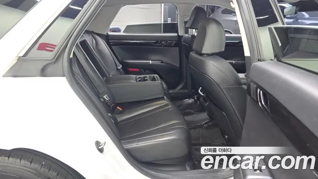 Hyundai Grandeur Grandeur (GN7) 3.5 LPG 2WD (Такси) — Фото автомобиля 12