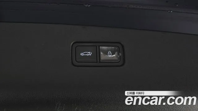 Genesis GV70 2.5T Бензин AWD — Фото автомобиля 29