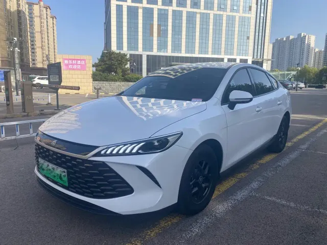 Фотография автомобиля — BYD Qin PLUS