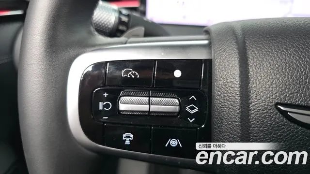 Genesis GV70 2.5T Бензин 2WD — Фото автомобиля 17