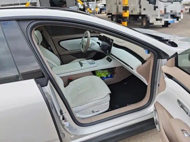 Changan Qiyuan A06 — Фото автомобиля 19