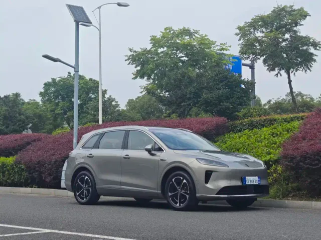 Shangjie SUV — Фото автомобиля 3