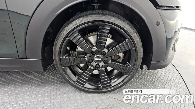Mini Cooper — Фото автомобиля 5