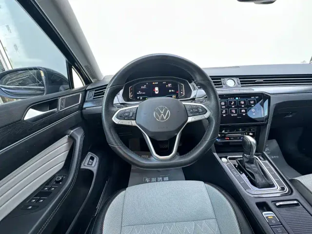 Volkswagen Magotan — Фото автомобиля 13