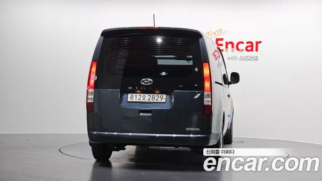 Hyundai Staria Staria Карго 3 места — Фото автомобиля 4